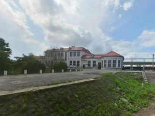 Байшань: One Mountain One Blue Ecological Theme Hotel (Changbaishan High Speed Rail Station)