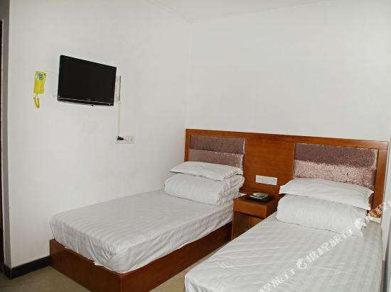Ганьчжоу: Ganzhou Heren Business Hotel