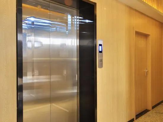 Чжэнчжоу: Future Yiju Shanghui Hotel (Zhengzhou Manhadun Yanzhuang Metro Station)