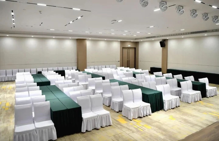 Баодин: Ding Zhou International Hotel