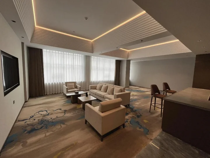 Баодин: Ding Zhou International Hotel