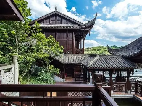 Чунцин: Bayu Inn