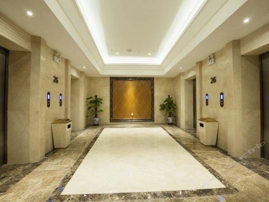 Huayin International Hotel — фото 2