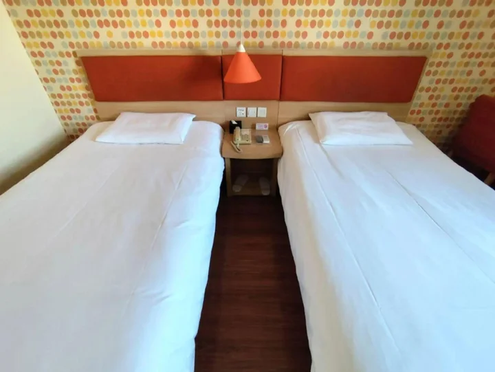 Лянфан: Homeinn Hotel (Sanhe Fuda Shopping Center)