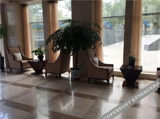 Синин: Yinjiang Business Hotel