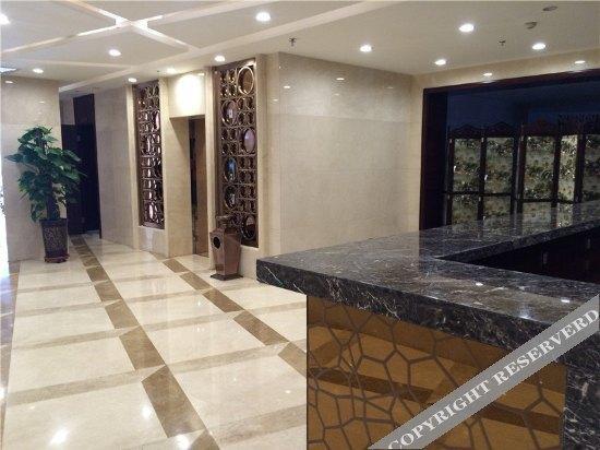 Синин: Yinjiang Business Hotel
