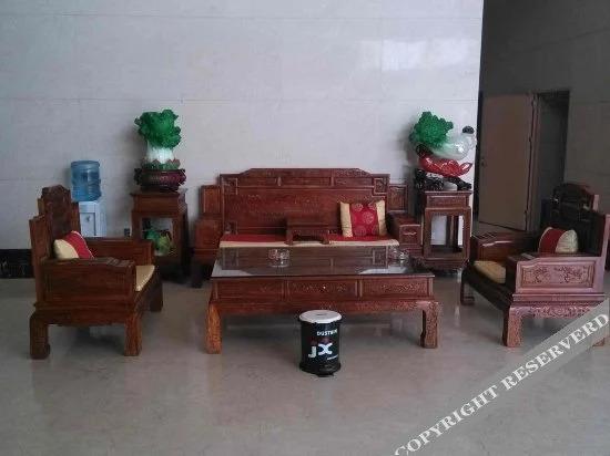 Янгиианг: Siji Holiday Hotel