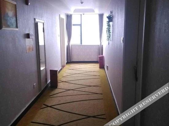 Янгиианг: Siji Holiday Hotel