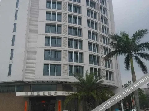 Янгиианг: Siji Holiday Hotel