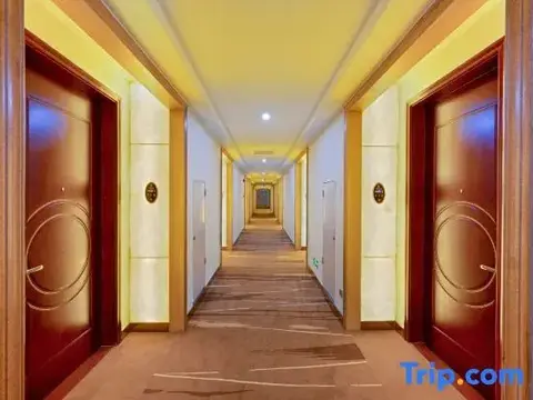 Хойчжоу: Yilong Hotel (Huizhou Ganghui)