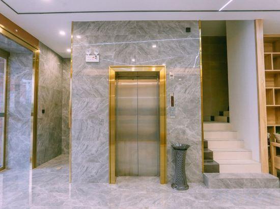 Мааньшань: Kaju Hotel (Ma'anshan Yushan Lake Jinying)