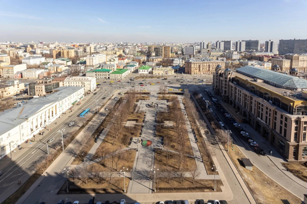 Москва: Апартаменты Люкс с Видом на Арбат