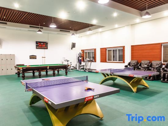 Цзинчжоу: Jing Li Chu Yue Hotel
