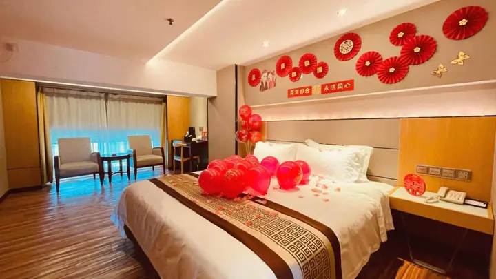 Джиангме: Sky Mall Hotel