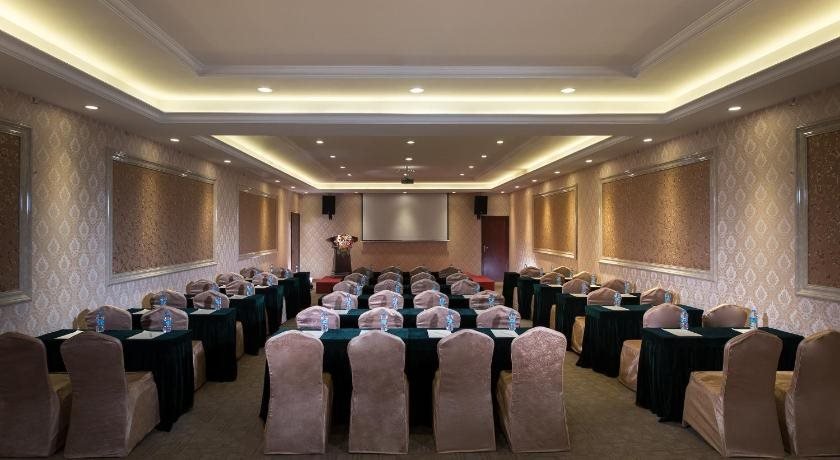 Наньнин: Vienna Classic Hotel Nanning Convention and Exhibition Center Branch