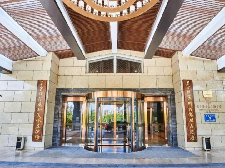 Саньмин: Junhua Hotel
