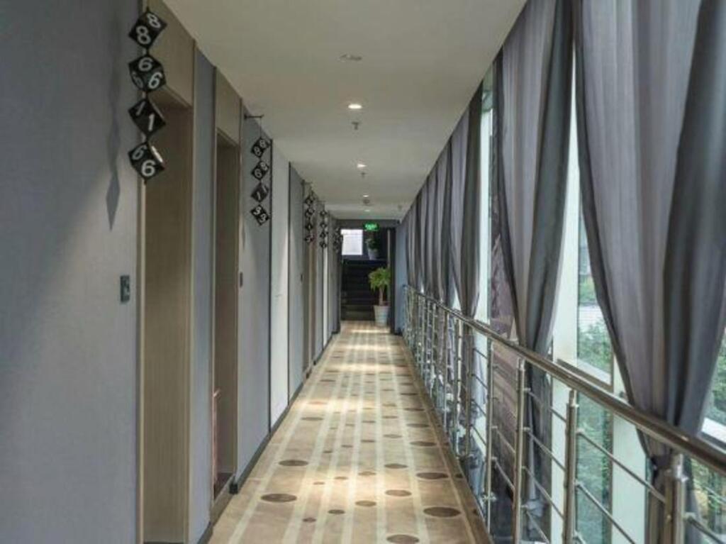 Лучжоу: Zhong Gu Family Hotel