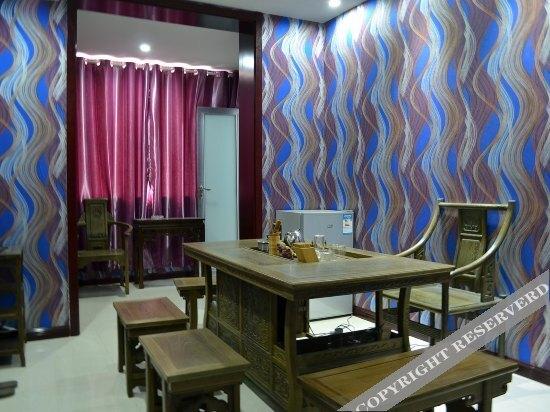 Лоян: Yijiayuan Business Hotel
