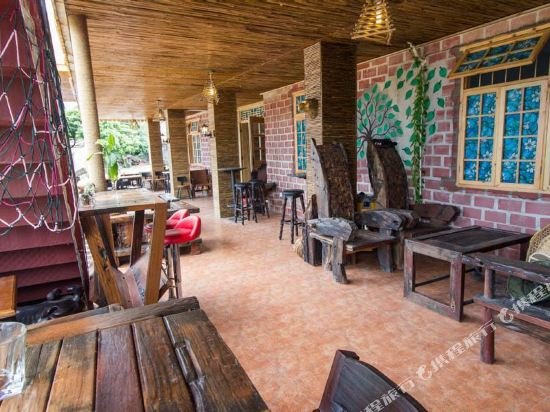 Бэйхай: Guanling Hostel
