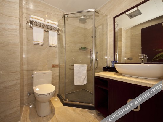 Фучжоу: Vienna Classic Hotel (Fuzhou Changle Langqiao Hotel)