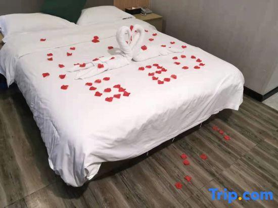 Фучжоу: Mulan Hotel (Fuzhou Sanfang Qixiang Provincial Hospital Subway Station Store)