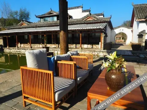 Шанграо: Houtang Holiday Manor