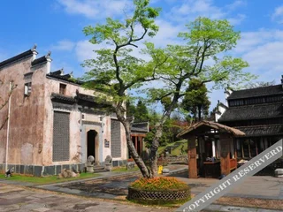 Шанграо: Houtang Holiday Manor