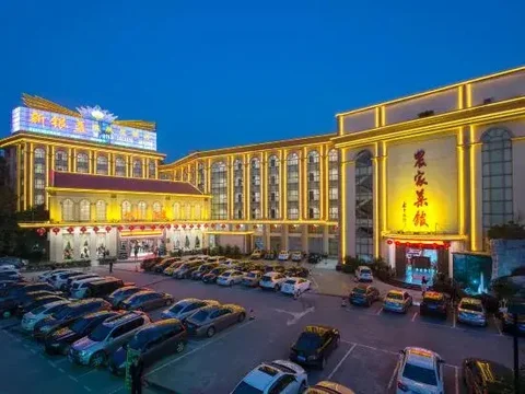 Цзиньюань: Xinyinzhan Hot Spring Holiday Resort
