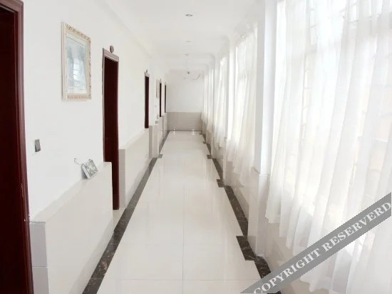 Ляньюньган: Yiju Garden Hotel (Lianyungang Yanhe Alley)