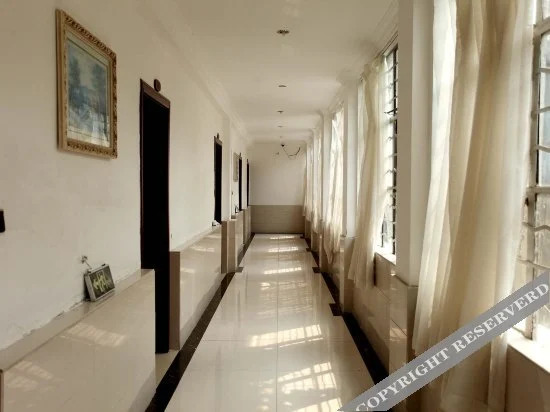 Ляньюньган: Yiju Garden Hotel (Lianyungang Yanhe Alley)