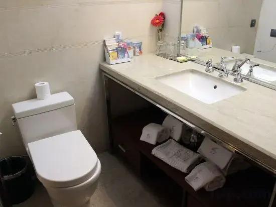 Яньчэн: Yancheng Five Star International Hotel