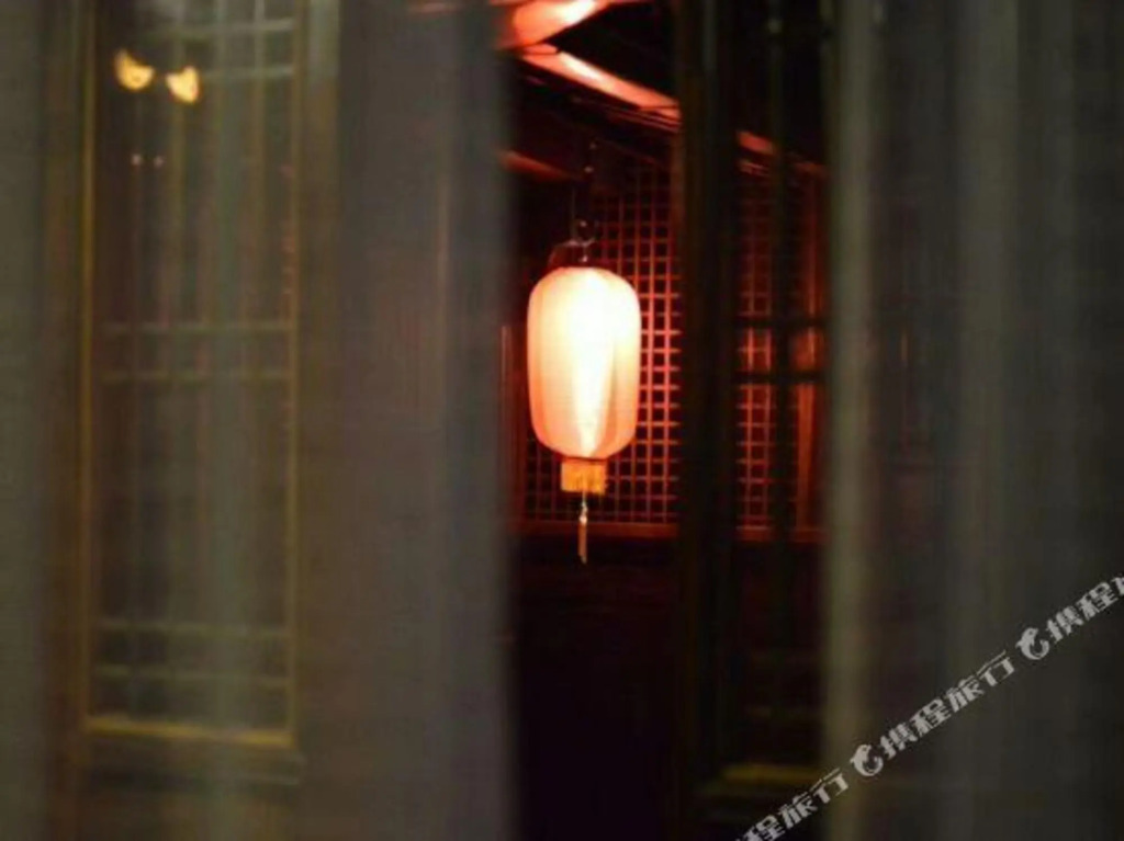 carousel image 5