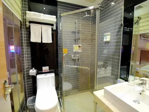 Синъи: Cheng Cheng Hotel