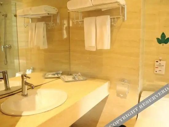 Дуюн: Sunshine Hotel (Unavailable)
