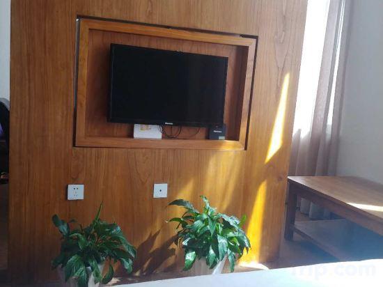 Баодин: Melotan Hotel