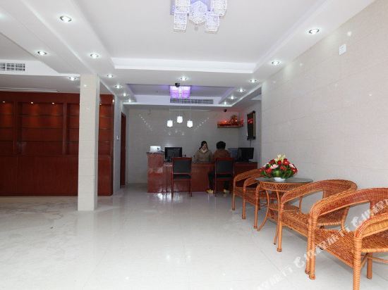Чжоушань: Huibao Inn
