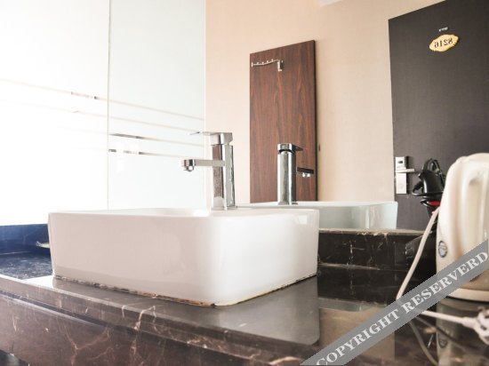 Чичжоу: Qingyang Hotel