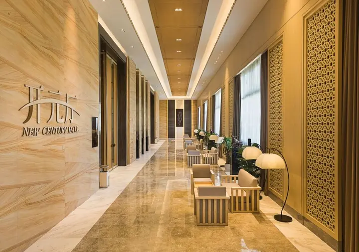 Санья: Grand New Century Hotel