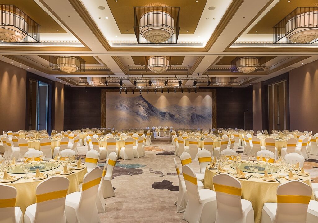 Санья: Grand New Century Hotel