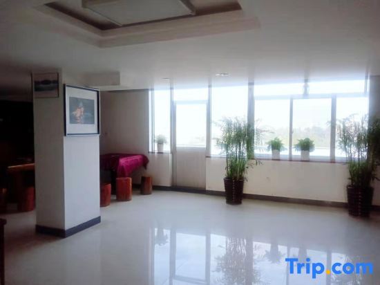 Тайчжоу: Langqiao Theme Hotel (Arts and Crafts City Store)
