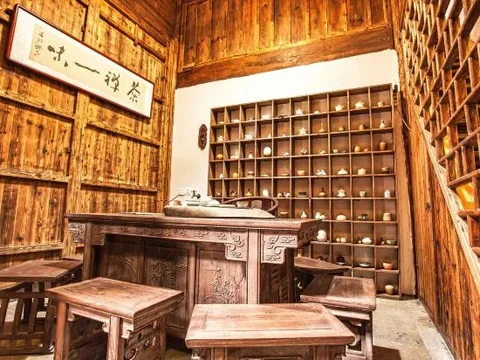 Шанграо: Homeward Bound Inn