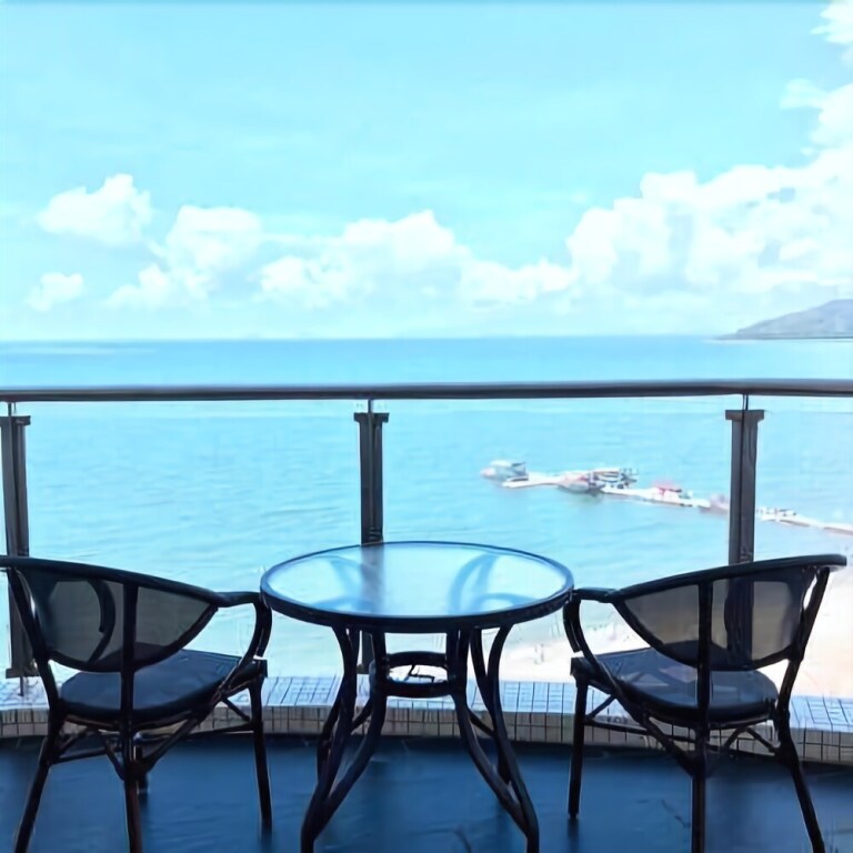 Хойчжоу: Linghai Seaview Apartment (Huizhou Huidong Shili Yintan Shop)