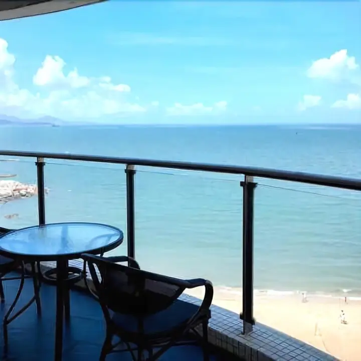 Хойчжоу: Linghai Seaview Apartment (Huizhou Huidong Shili Yintan Shop)