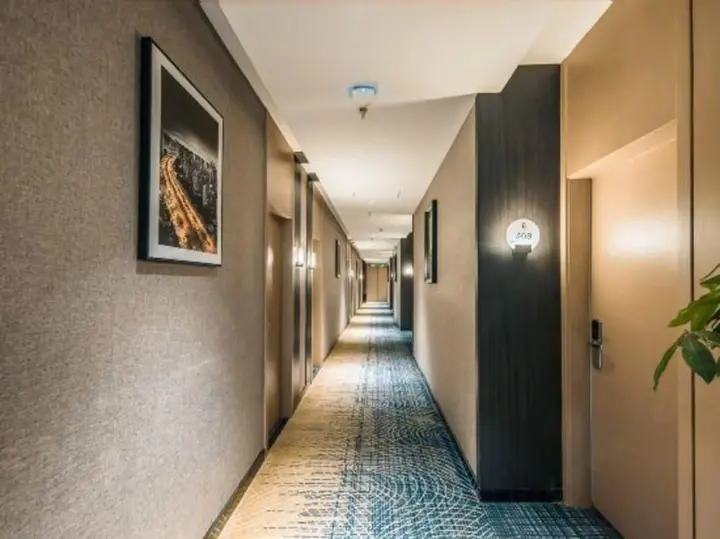 Чжэнчжоу: Aibo Hotel