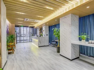 Чжэнчжоу: Aibo Hotel