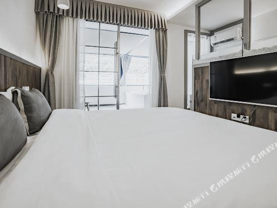 Гуйлинь: Cold Mountain Inn (Yangshuo West Street)