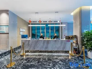 Ичан: Yijin Meiyi Hotel (Yichang Binjiang Park CBD Shopping Center)