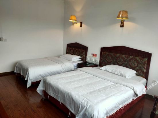 Ибинь: Yibin Sanjiangyuan Hotel (Baixi Town Cuibai Trade City)