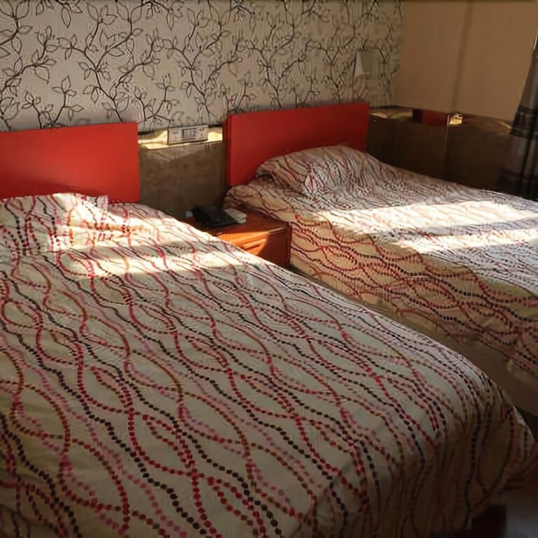Суцянь: Pod Inn Sihong Tiyu North Road