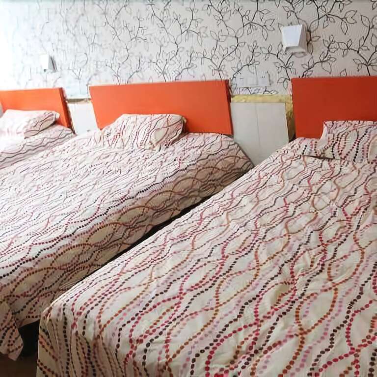 Суцянь: Pod Inn Sihong Tiyu North Road
